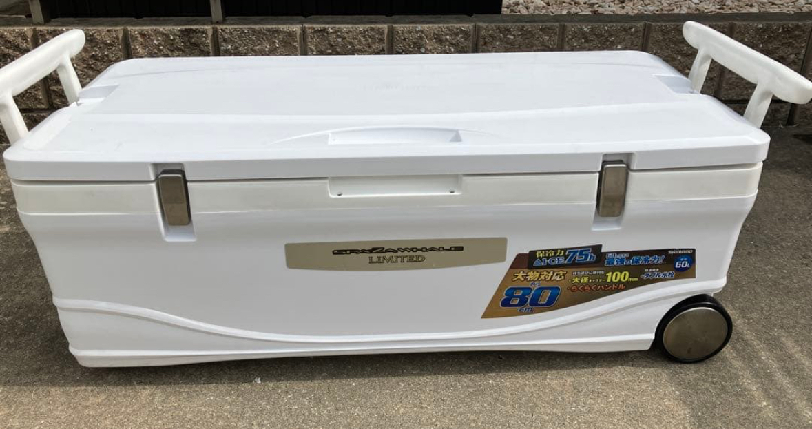 2025年 ブリが折らずに入る!釣り人に人気の大型クーラーボックスおすすめ5選|サイズ・保冷力も徹底比較